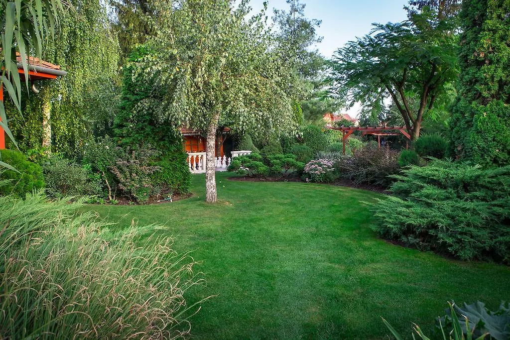 Green Park Villa Eger